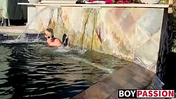 Blond twinky goes for a swim and then strokes his cock