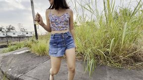 Anie hurriedly picks up the old Chevette and it won't start.