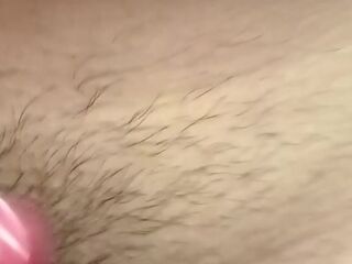 Espiando al novio de mi madre