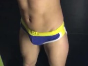 Showing off in swim trunks Desmit