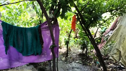 Indian Desi Treehouse Bathroom Toy Fucking My Boyfriend  Polish