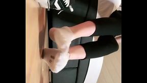 Monday mood! #barefoot #feet #fetisch #feetworld  girl creator #socks #socksfetisch #van ...