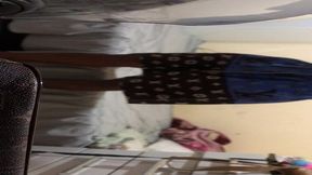 novinha esperou seu namorado ir trabalhar para dar para o seu amigo novinho escondido camera escondida