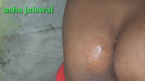 बाथरूम में चोद में डाल क्लियर आवाज में