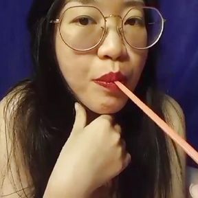 Super sexy Asian girl show pussy and drink some juice 1