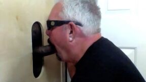 Ebony Guy Gives Gloryhole Cum Facial