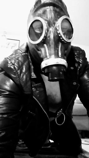 Slave on Fuck machine