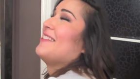 Khloe Hart Babysitter Interview