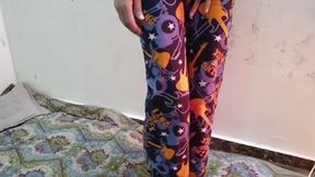 Teen age college girl ko paise dekar jabar dasti pela