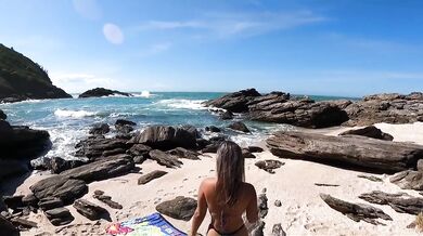 Blonde Latina Teen Big Ass Public Beach Glamour Amateur Paradise Wet