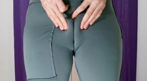 wetting yoga pants showing wet camel toe cunt