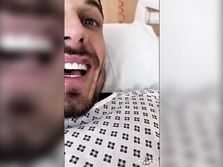 I bang a stranger in the public hospital: deepthroat, bang hard and creampie