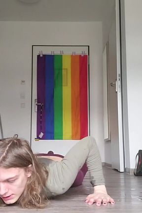 Pissing in Same Leggins Again