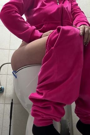 The Daily Toilet Season 3 Episode 9: Plop World