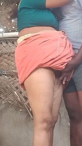 Tamil Wife with Hasband Outoor Sex