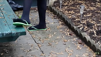 Me in five toe tights and flip flops