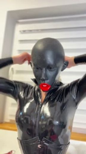 Masking DreamMask Doll Slavena