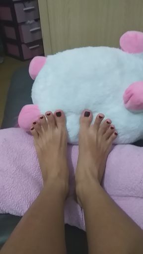 feet JOI