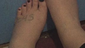 OPENING UNDERNEATH A ROOM DOOR