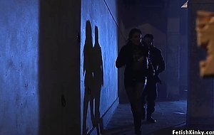 Bounty hunter rough anal fucks babe