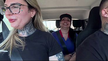 Frentista do bucet&atilde_o aceita ser atriz porno e temos a maior buceta ja vista