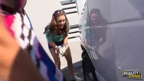 Gracie Glam Nails It Deep & Hard For Irresistible Pleasure Ride