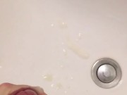 Teen quick wank lots of cum