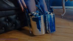 30 cm heels and sheer nylons - your ruin in 9 minutes