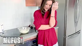 Wakes Up And Finds Bending Over For Some Morning Anal Sex - Sexy With David Flores And Mandy Flores