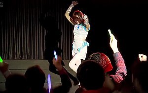 Stars-071 even if being threatened with idol hunters by a pin salo queue and being gangbanged, only
