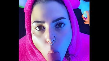 getting cum in my mouth like a good girl