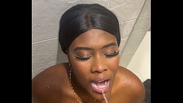 Sexy THiC Black Girl Drinks Piss!