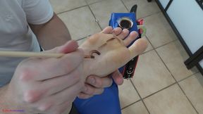 Sara - Chocolate foot-worship (FHD)