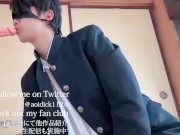 ヤンキー高校生は初めてみる友達のフル勃起したチンコに戸惑いつつフェラをする