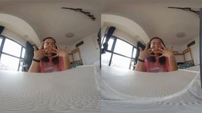 3DVR180 ANNA HAND FEITSH