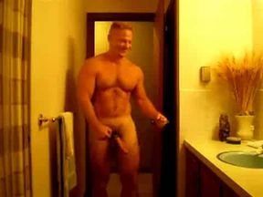 Muscle Daddy Flexes Big Cock and Jerks Off