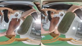 3DVR180 LELE ERER XINGGAN POV Kneeling Dwarf