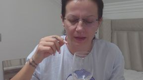 Jelly snot flows from my nose directly into the glass 8K