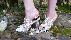 sushi high heels crush, food inshoe crush, high heels crush, shoe crush, inshoe crush