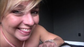 Mamada, juego de roles – POV de la madrastra madura de grandes tetas MILF PAWG Brianna Beach follada por