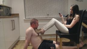 Worship My metal heels loser (AVI)