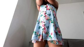 Hands-on intimacy with horny&#x1F975; housewife's fetish for latex gloves