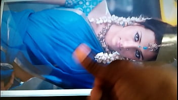 cumtribute to tamil actress thevudiya Trisha