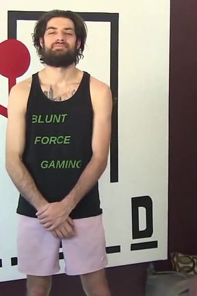 Inked Gay Leeroys Savors Warm Mouth in His Cock