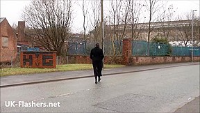 Fat amateur exhibitionist Alyss public nude and outdoor flashing of brunette bbw girlie showing big boobs and giant ass