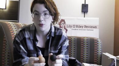 Juicy redhead lets her eggs drip out live