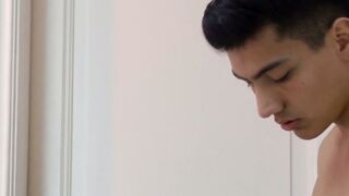 Raw Desire Hoe 44