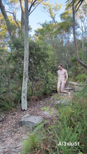 Lucky stranger watches a public cum exhibition with an exhibitionist masturbatin