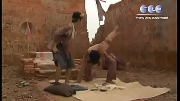 ch&iacute_ ph&egrave_o thị nở