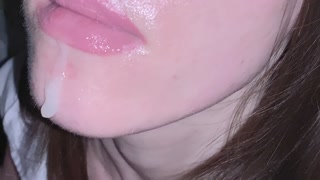 Fabulous blowjob from a green-eyed beauty